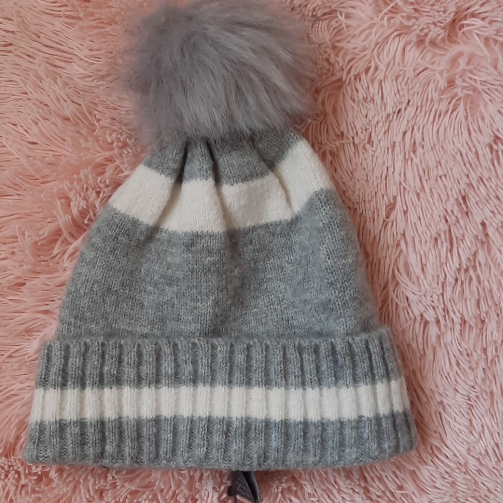 Vince Camuto pom pom hat